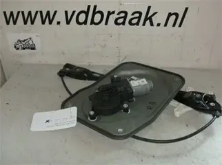 Skoda Fabia Combi 2010-2015 Raammechaniek rechts achter