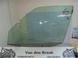 Peugeot 106 5 deurs 1991-2003 Portierraam linksvoor