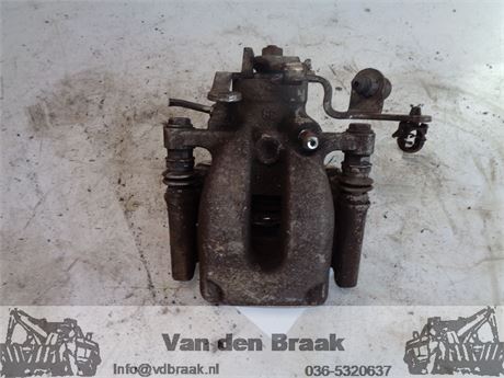 Peugeot Partner 1.6 HDi 2008-2015 Remklauw rechs achter