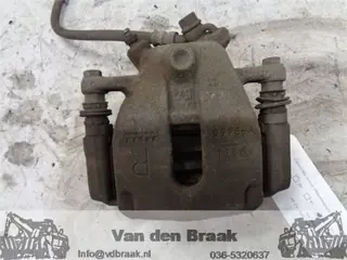 Opel Agila  1.2 2008-2015 Remklauw rechts voor