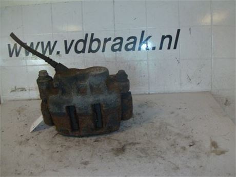 Renault Master 2.5 DCI 2003-2010 Remklauw rechts voor