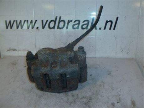 Renault Master 2.5 DCI 2003-2010 Remklauw links voor