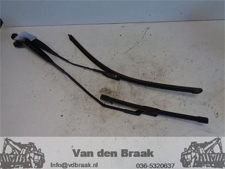 Ford Ka 2008-2018 Set ruitenwisserarmen voor