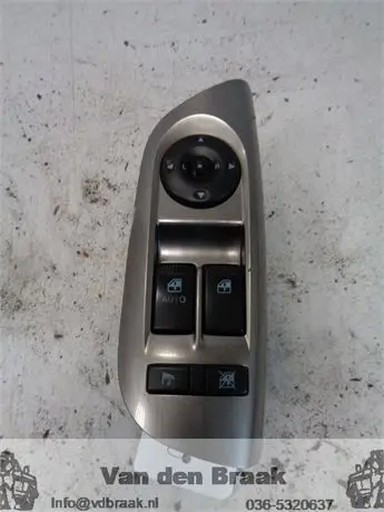 Hyundai Coupe 2002-2009 Electrische raamschakelaar links voor