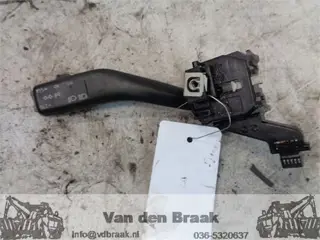Volkswagen Golf 2003-2008 Knipperlichtschakelaar