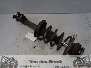 Dacia Sandero 2010-2012 Veerpoot voorzijde