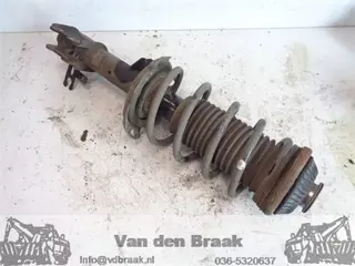 Opel Astra Caravan 1.6 2004-2010 Schokbreker rechts voorzijde