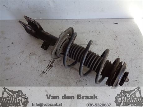 Citroen Berlingo 1.6 HDi 2008-2015 Veerpoot links voor