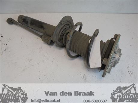 BMW 1 serie F20 120D 2011-2019 schokbreker voorzijde