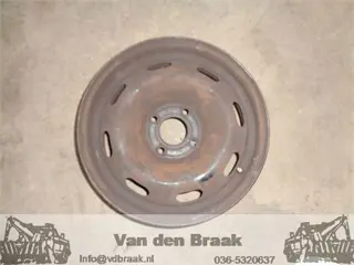 Peugeot 207 2006-2012 Stalen velg 15 inch