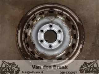 Hyundai H300 2008-2018 Stalen velg 16 inch