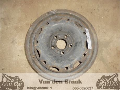 Volkswagen Fox 2005-2012 Stalen velg 14 inch