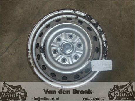Mitsubishi L200 4x4 2006-2015 Velg 15 inch staal