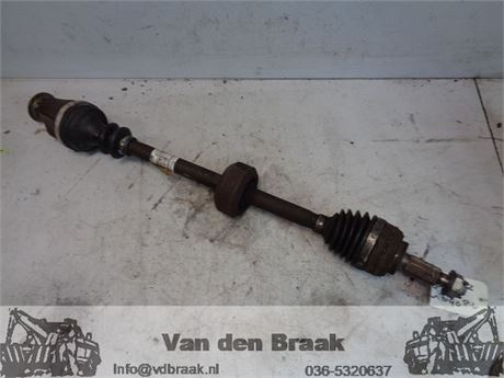 Renault Twingo 1.2 16V 2007-2011 Aandrijfas rechts