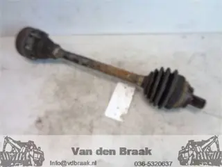 Volkswagen Golf 1.6 16V FSi 2003-2008 Aandrijfas links