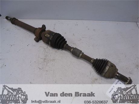 Mazda 5 2.0 16V 2005-2010 Aandrijfas rechts