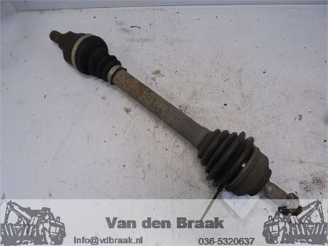 Peugeot 308 1.6 16V Automaat 2007-2013 Aandrijfas links