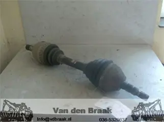 Opel Astra 1.7 CDTi 2004-2010 Aandrijfas links voor