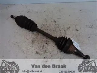 Opel Astra 1.4 16V 2004-2010 Aandrijfas links voor