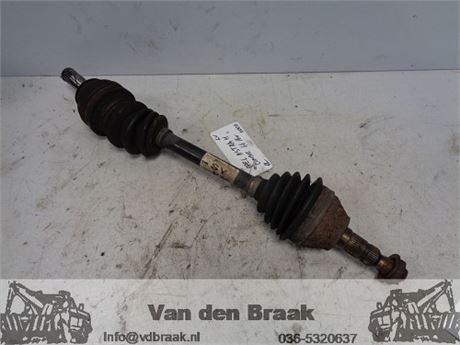 Opel Astra 1.6 16V 2004-2010 Aandrijfas links voor