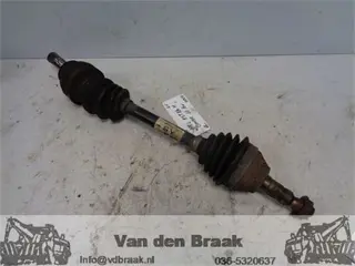 Opel Astra 1.6 16V 2004-2010 Aandrijfas links voor
