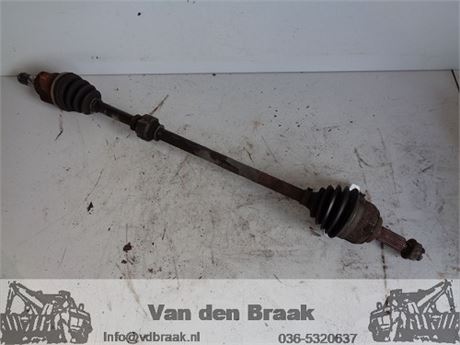 Nissan Micra 1.2 16V 2005-2007 Aandrijfas rechts automaat