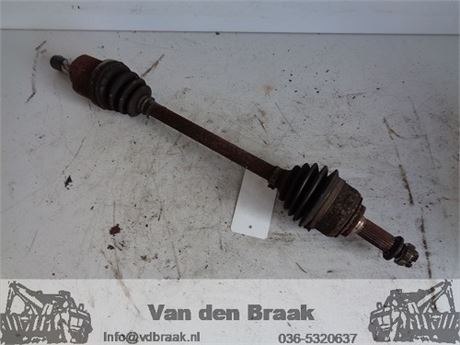 Nissan Micra 1.2 16V 2005-2007 Aandrijfas links automaat