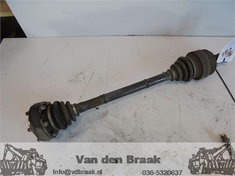 BMW 1 serie E87 120D 2004-2011 Aandrijfas rechts