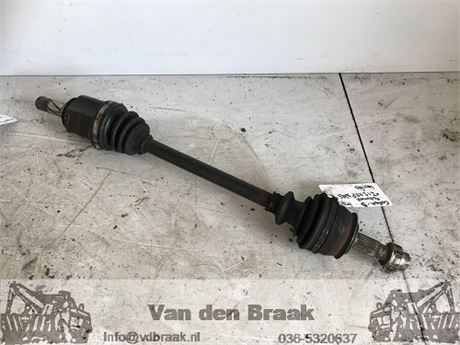 Opel Corsa 1.2 16V 2006-2009 Aandrijfas links automaat