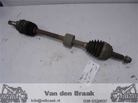 Daihatsu Sirion 1.3 16V Automaat 2005-2013 Aandrijfas links