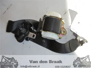 BMW 1 serie E87 2004-2011 Gordel rechts voor