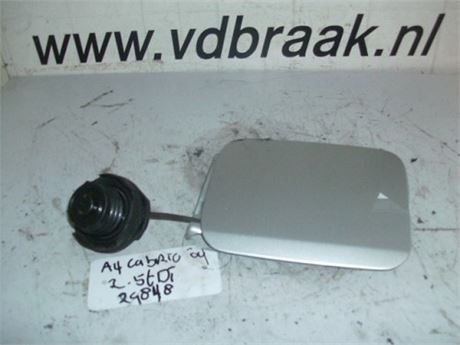 Audi A4 Cabriolet 2.5 TDI 2002-2005 tankklepje