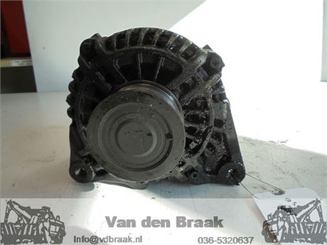 Mazda 5 2.0 Diesel 2005-2010 Dynamo met vrijlooppoelie