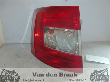 Skoda Octavia 2013-2017 Achterlicht links
