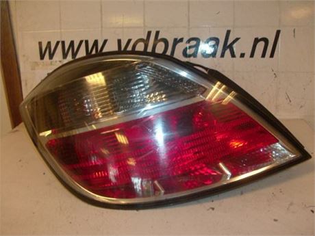 Opel Astra 5 Deurs hatchback 2007-2010 Achterlicht links