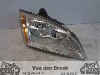 Ford Focus Hatchback 2004-2008 Koplamp rechts
