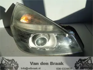 Renault Espace 2006-2012 Koplamp rechts Xenon