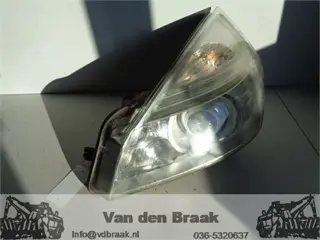 Renault Espace 2006-2012 Koplamp links Xenon