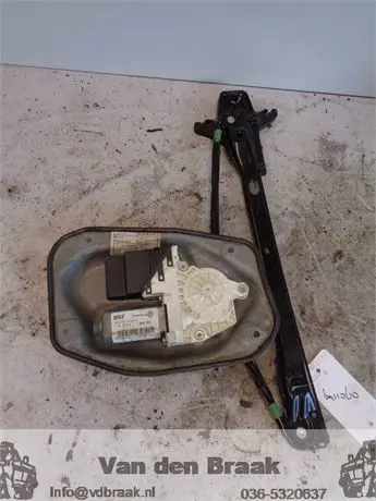 Volkswagen Golf 5 drs 2003-2008 Electrisch raammechaniek rechtsachter