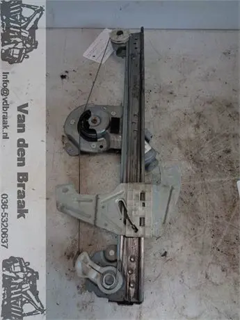 Toyota Aygo 2005-2014 Elec. raammechaniek links