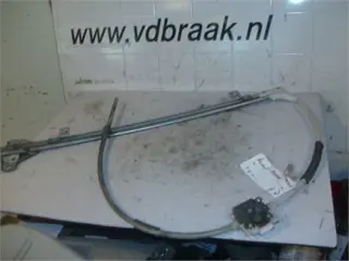 Renault Master 2003-2010 Raammechaniek links voor