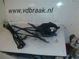 Seat Ibiza 5 deurs 2012-2015 Elec raammechaniek links voor