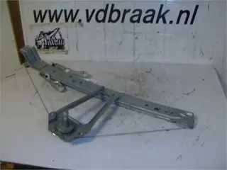 Mercedes A-Klasse 1997-2001 Raammechaniek links achter