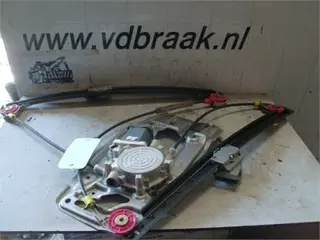 Bmw 5 Serie E39 Touring 1995-2000 Raammechaniek links voor