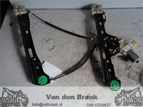 BMW 1-serie E87 2004-2011 Raammechaniek rechts voor