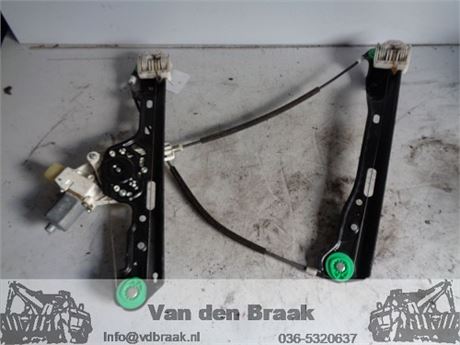 BMW 1-serie E87 2004-2011 Raammechaniek links voor