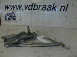 Nissan Almera N16 5 drs 2002-2007 Raammechaniek links A