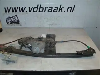 Volkswagen Vento 1992-1998 Elec. raammechaniek rechts achter
