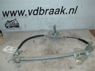 Mitsubishi Space Star 2000-2002 Raammechaniek links achter