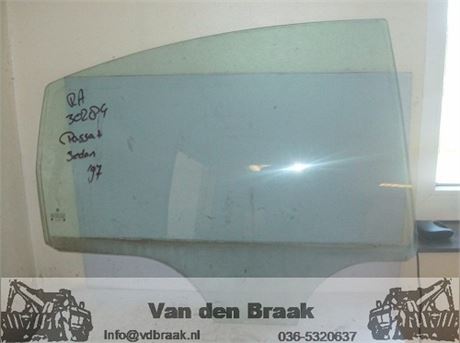 Volkswagen Passat sedan 1996-2005 Portierraam rechts achter